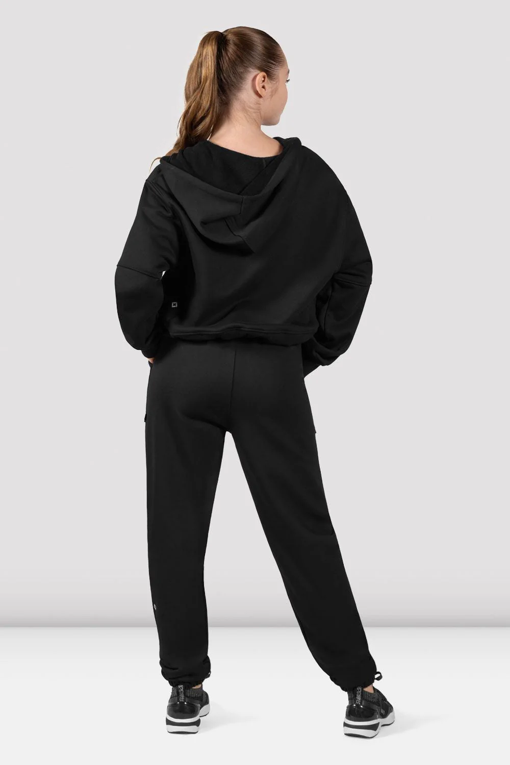 Apex Motion Sweat Pant - Image 4