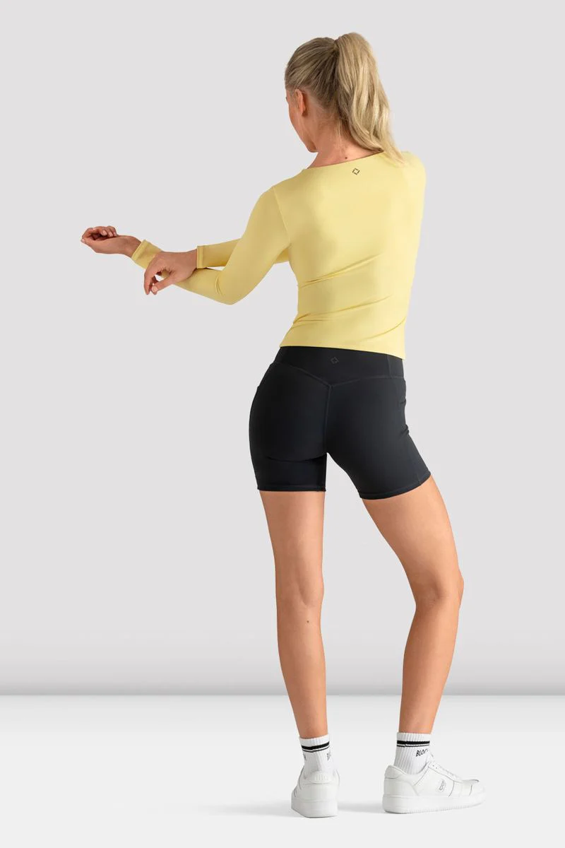 Ladies Apex Wrap Waist Short - Image 2